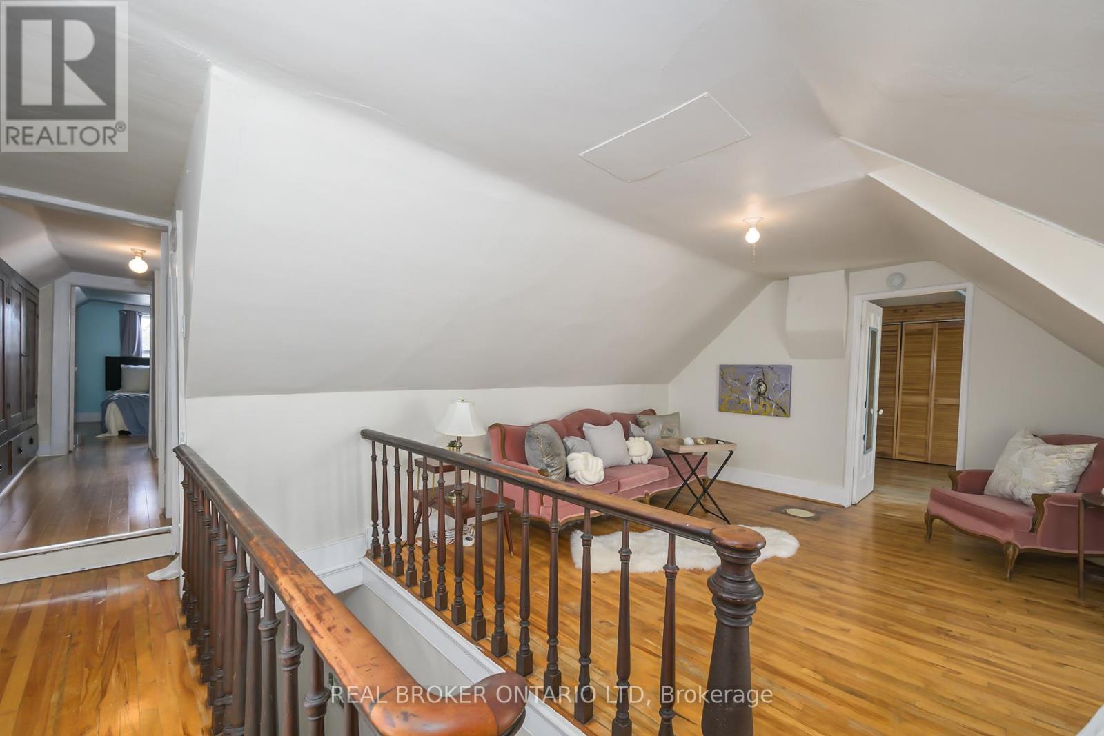 222 Ellen Street, North Middlesex, Ontario  N0M 2K0 - Photo 18 - X12540100