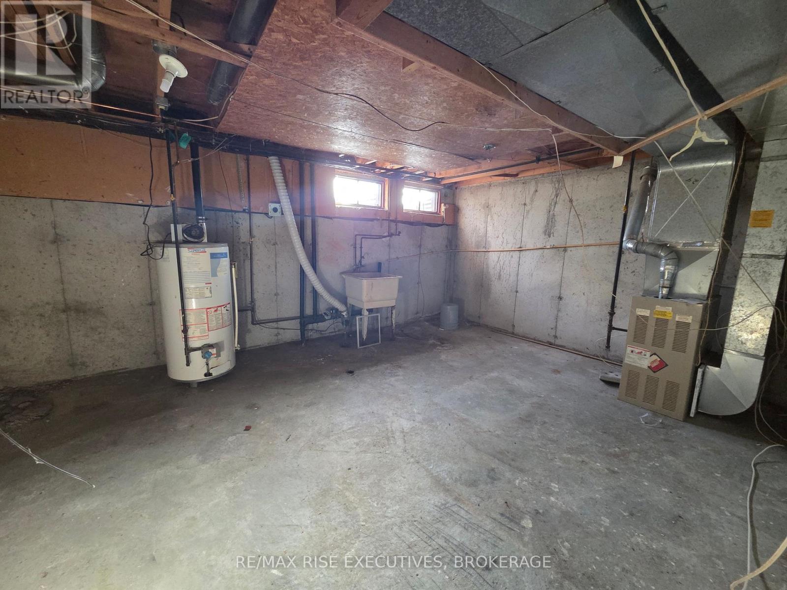 173 - 777 Ashwood Drive, Kingston, Ontario K7M 6X7 - Photo 18 - X12540704