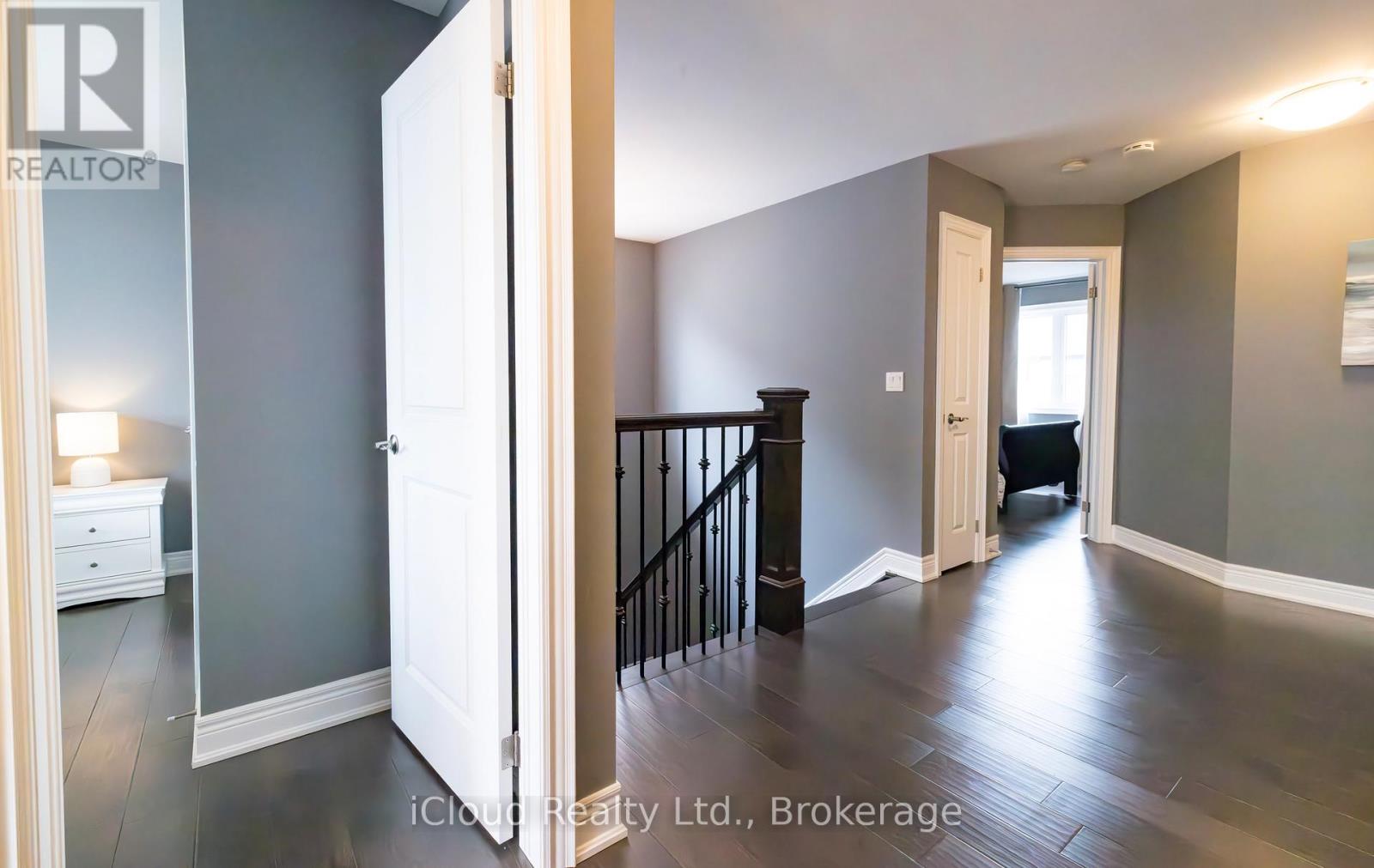 9305 Eagle Ridge Drive, Niagara Falls, Ontario L2H 0G4 - Photo 17 - X12354065