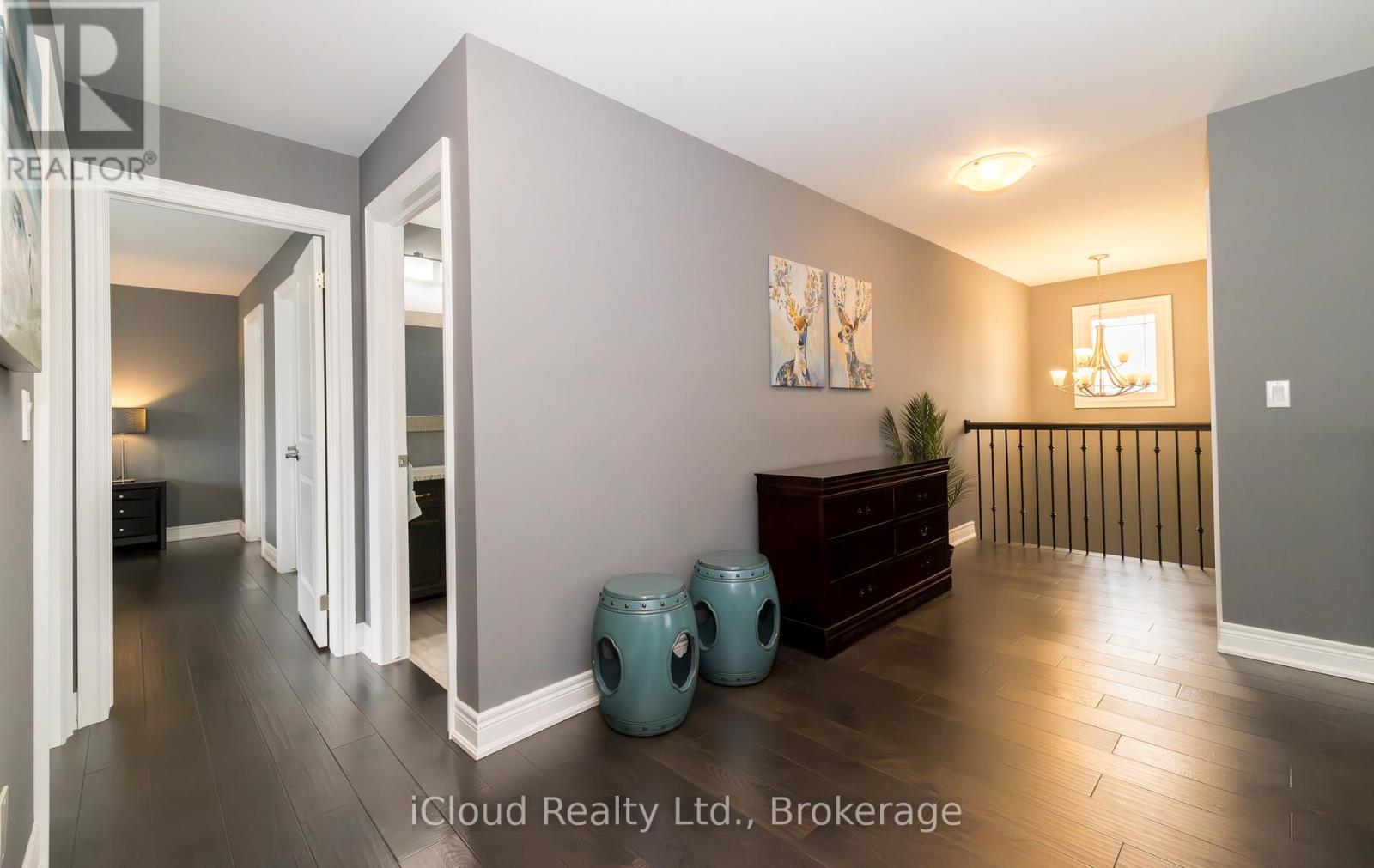 9305 Eagle Ridge Drive, Niagara Falls, Ontario L2H 0G4 - Photo 18 - X12354065