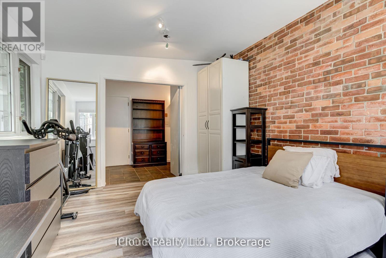 Ehs - 715432 1st Line, Mono, Ontario L9A 1A9 - Photo 23 - X12422923