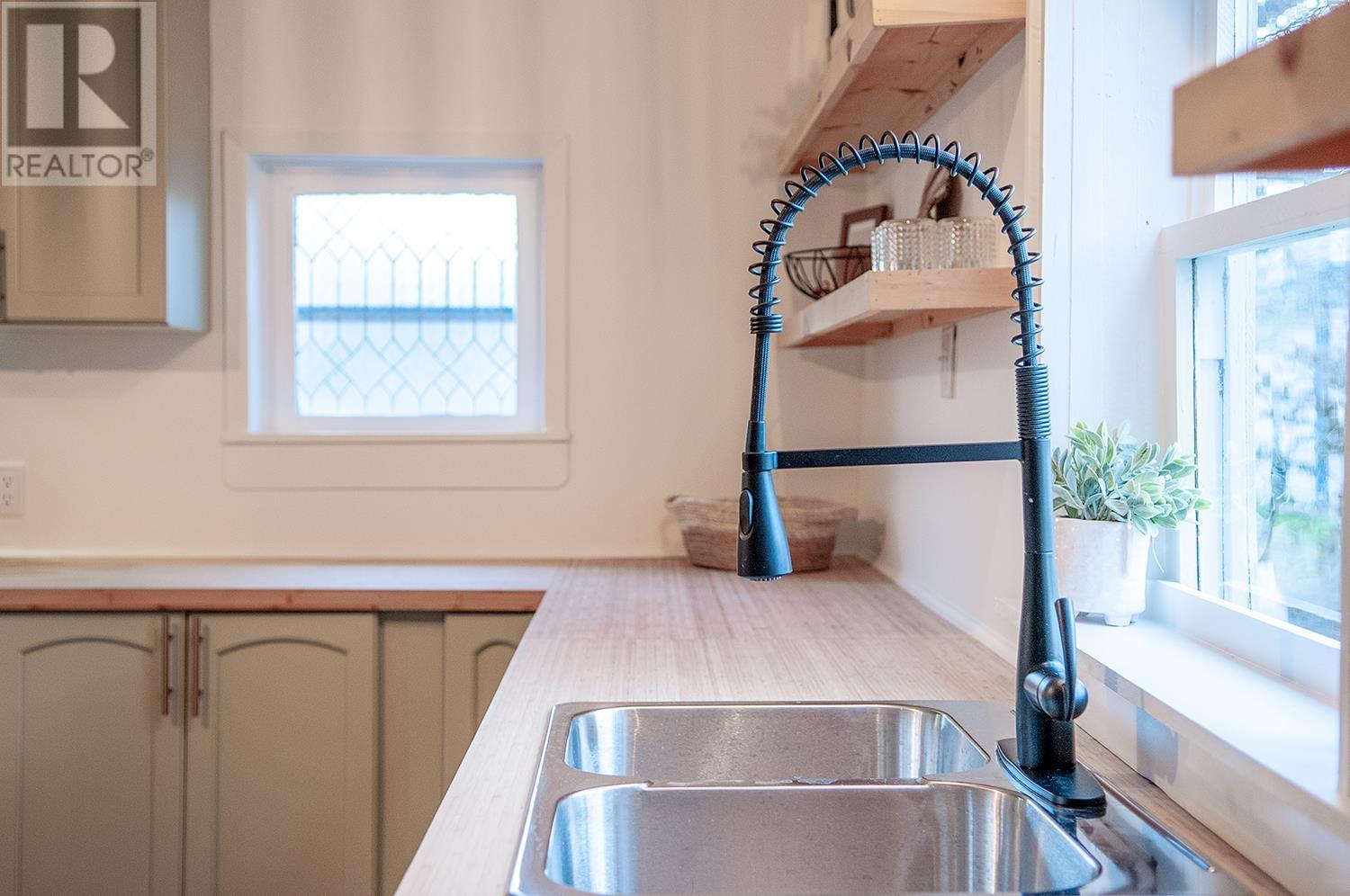 22 Richmond Street, Georgetown, Prince Edward Island  C0A 1L0 - Photo 14 - 202527830