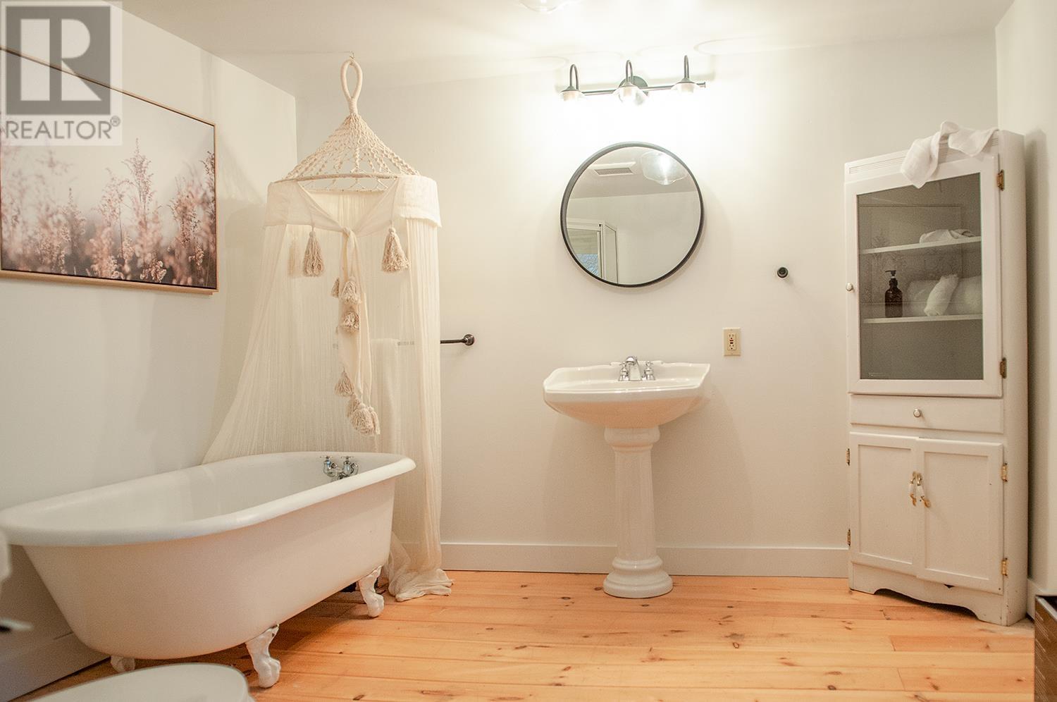 22 Richmond Street, Georgetown, Prince Edward Island  C0A 1L0 - Photo 39 - 202527830