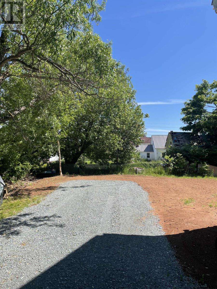 22 Richmond Street, Georgetown, Prince Edward Island  C0A 1L0 - Photo 46 - 202527830