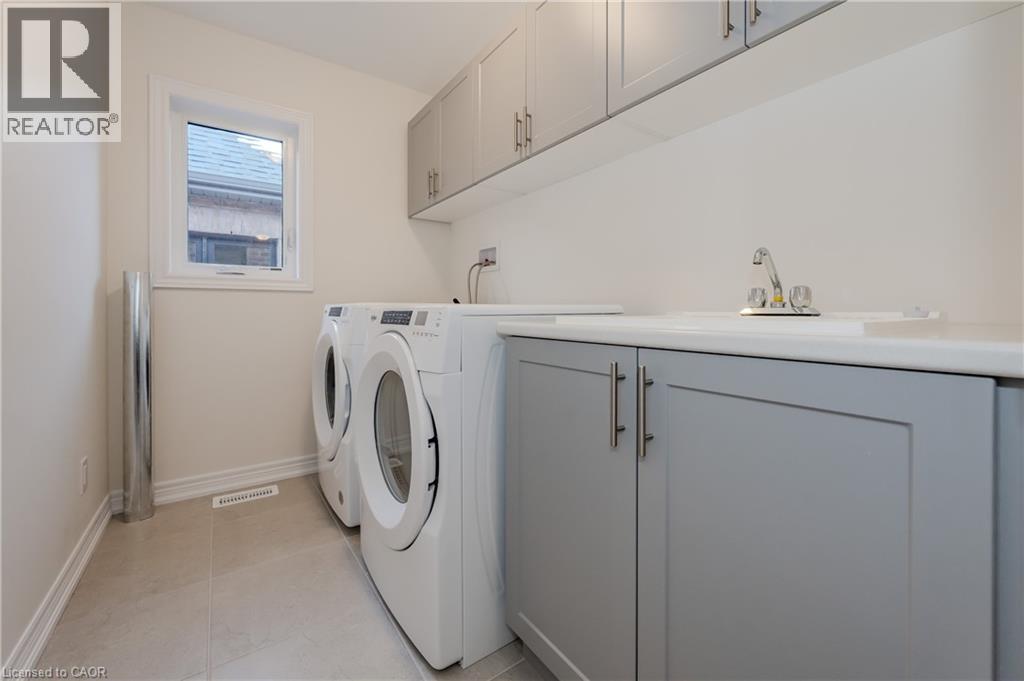 258 Histand Trail, Kitchener, Ontario  N2R 0T7 - Photo 28 - 40787590