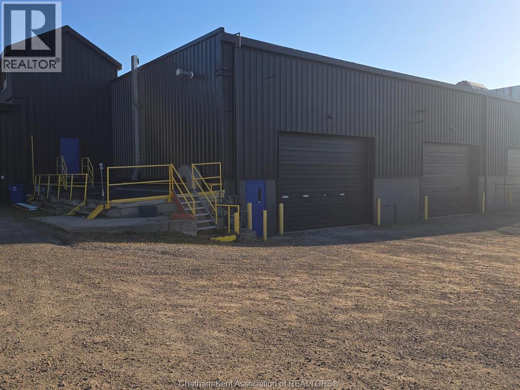 20 Currie Street, Chatham, Ontario  N7M 6L9 - Photo 3 - 25023264