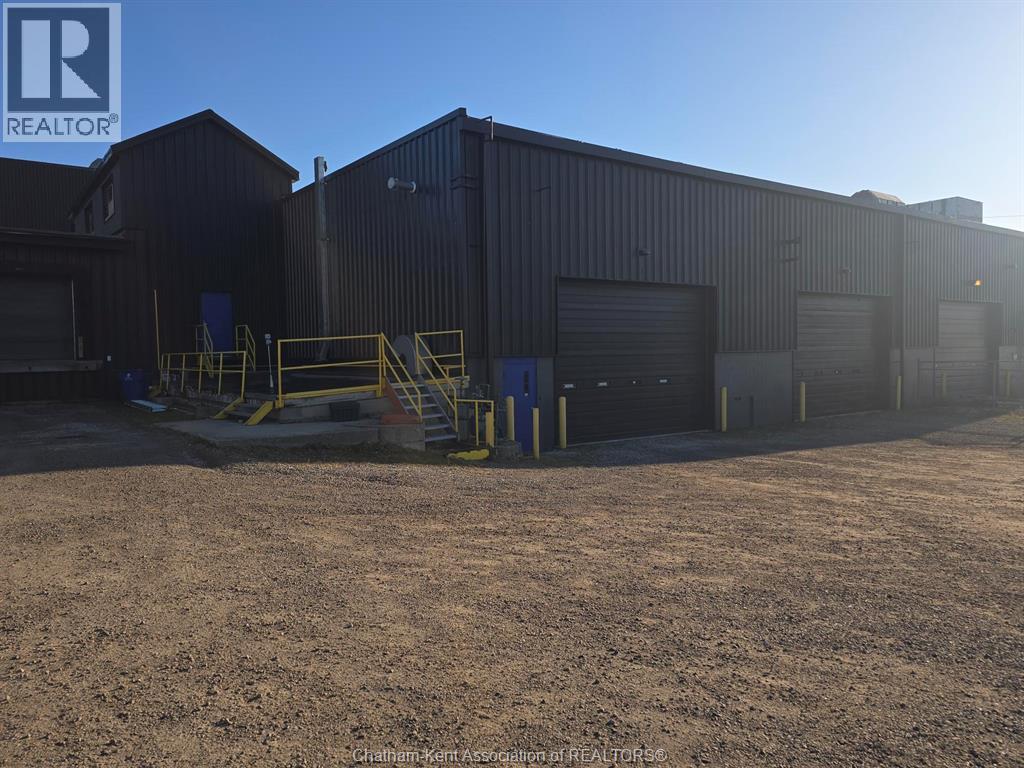 20 Currie Street, Chatham, Ontario  N7M 6L9 - Photo 6 - 25023264