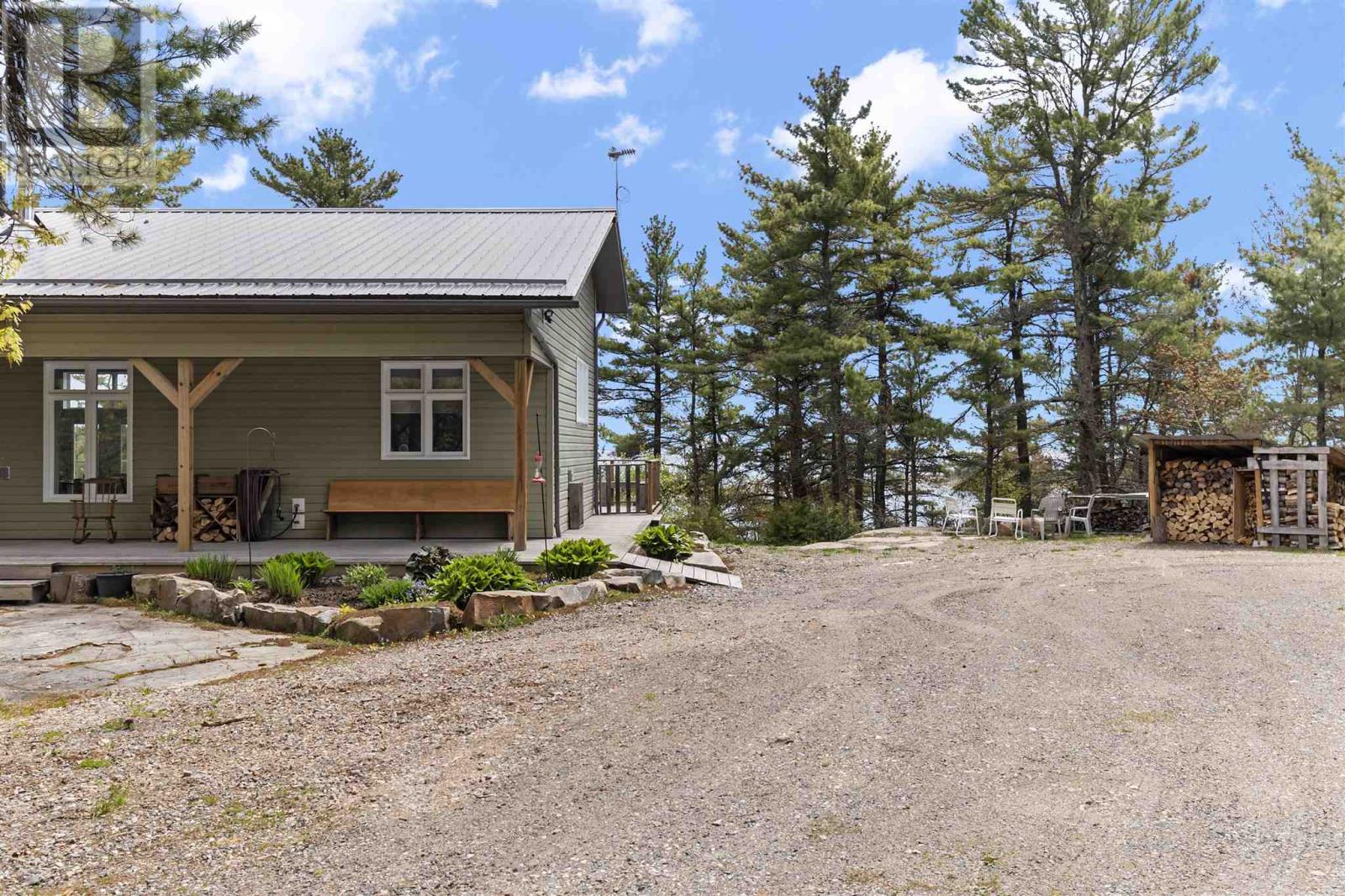 35 Emily Ct, Huron Shores, Ontario P0R 1L0 - Photo 7 - SM252057