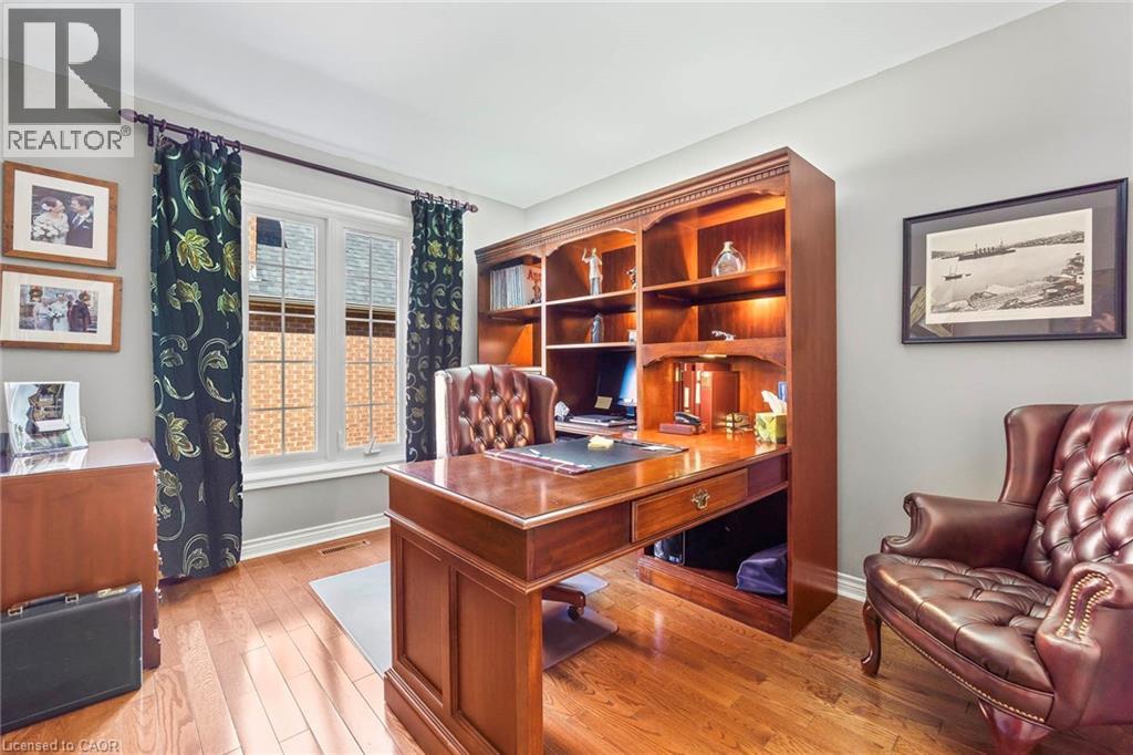 2010 Parklane Crescent, Burlington, Ontario  L7M 3V5 - Photo 5 - 40786730