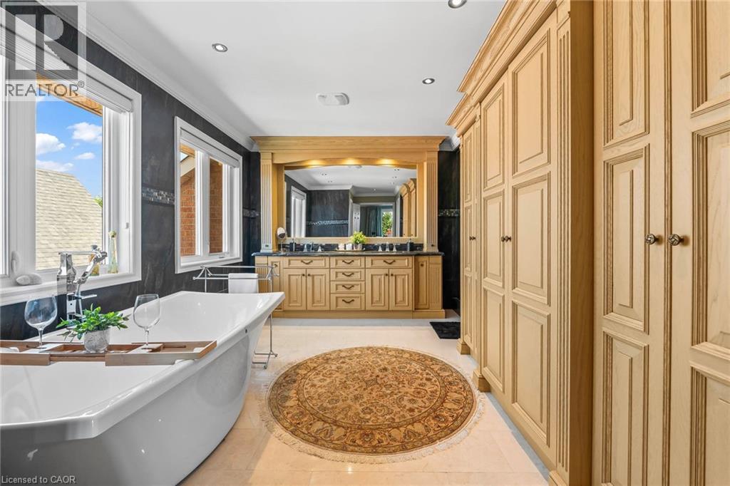 2010 Parklane Crescent, Burlington, Ontario  L7M 3V5 - Photo 18 - 40786730