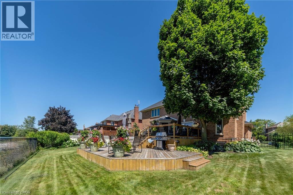 2010 Parklane Crescent, Burlington, Ontario  L7M 3V5 - Photo 36 - 40786730