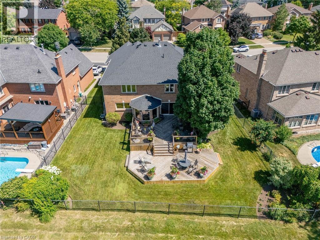 2010 Parklane Crescent, Burlington, Ontario  L7M 3V5 - Photo 41 - 40786730