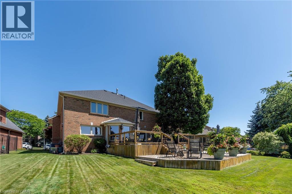 2010 Parklane Crescent, Burlington, Ontario  L7M 3V5 - Photo 37 - 40786730