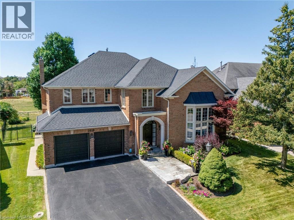 2010 Parklane Crescent, Burlington, Ontario  L7M 3V5 - Photo 43 - 40786730