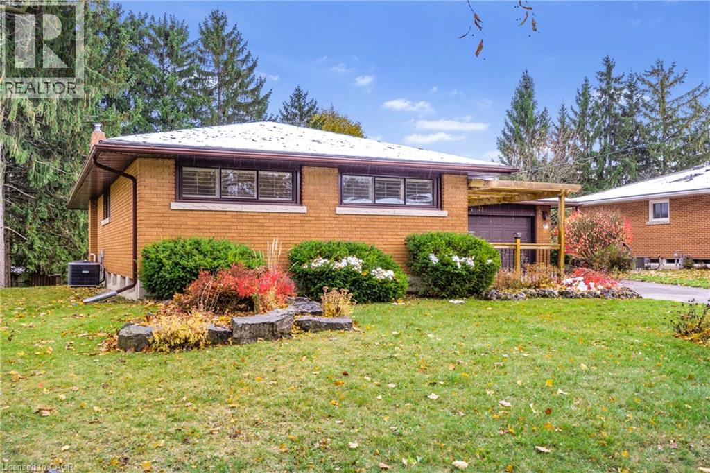 21 Cyprus Drive, Kitchener, Ontario N2M 4R4 - Photo 4 - 40787572