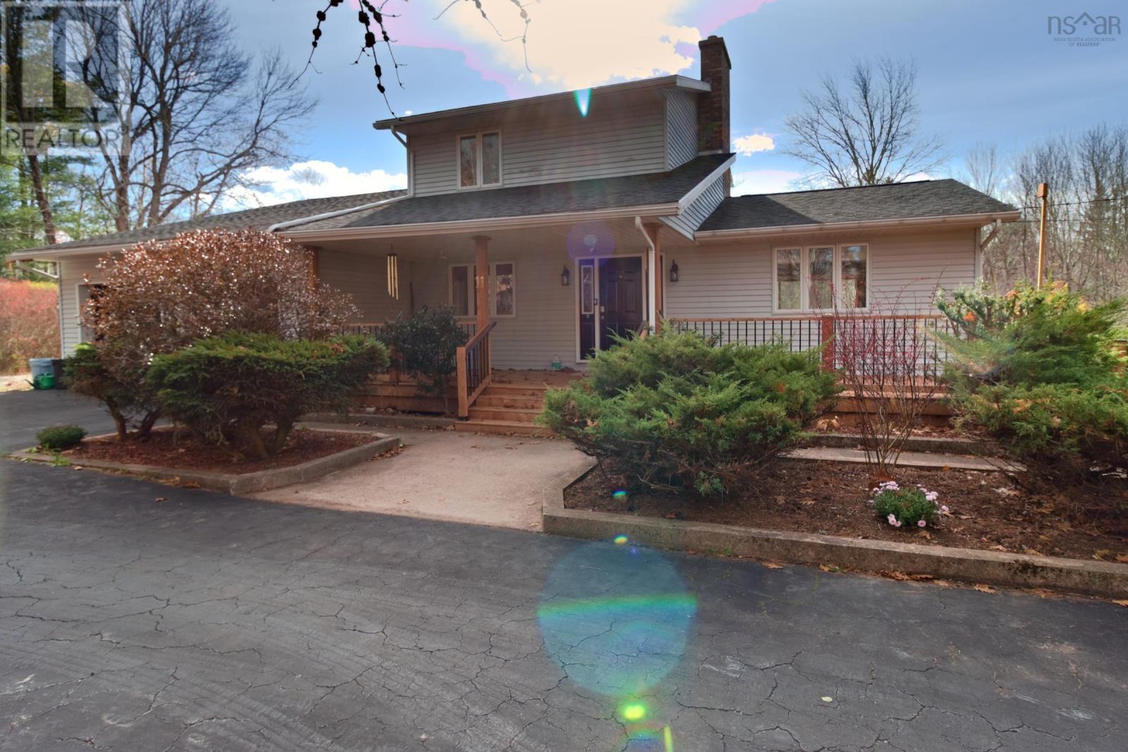 11 Willow Avenue, Jefferson Pines, Meadowvale, Nova Scotia  B0P 1R0 - Photo 1 - 202527439