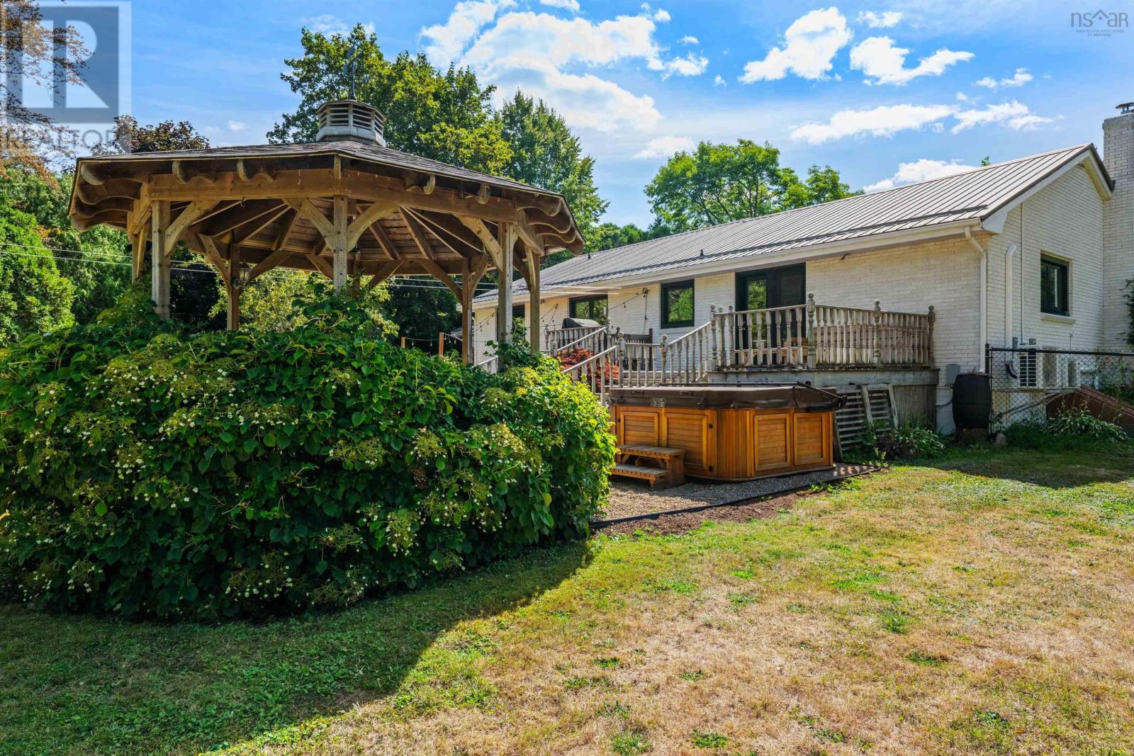 9 Sherwood Drive, Wolfville, Nova Scotia  B4P 2K1 - Photo 37 - 202527820