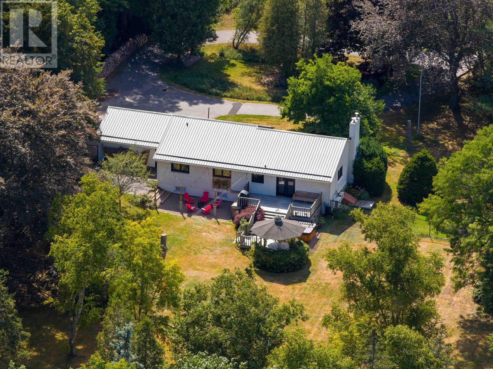 9 Sherwood Drive, Wolfville, Nova Scotia  B4P 2K1 - Photo 39 - 202527820