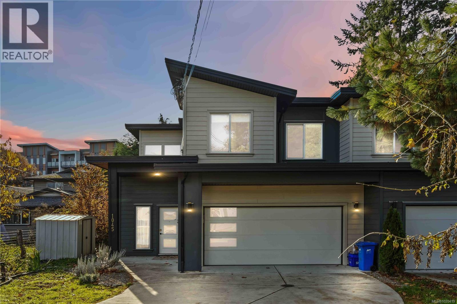 1045 Goldstream Ave, Langford, British Columbia  V9B 2Y6 - Photo 2 - 1020419