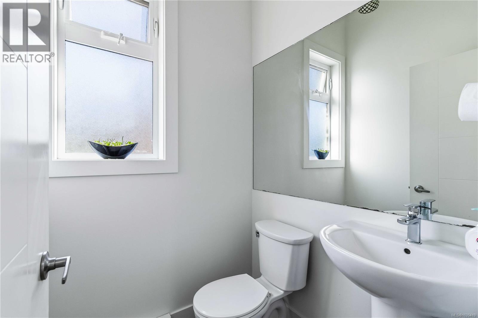 1045 Goldstream Ave, Langford, British Columbia  V9B 2Y6 - Photo 20 - 1020419