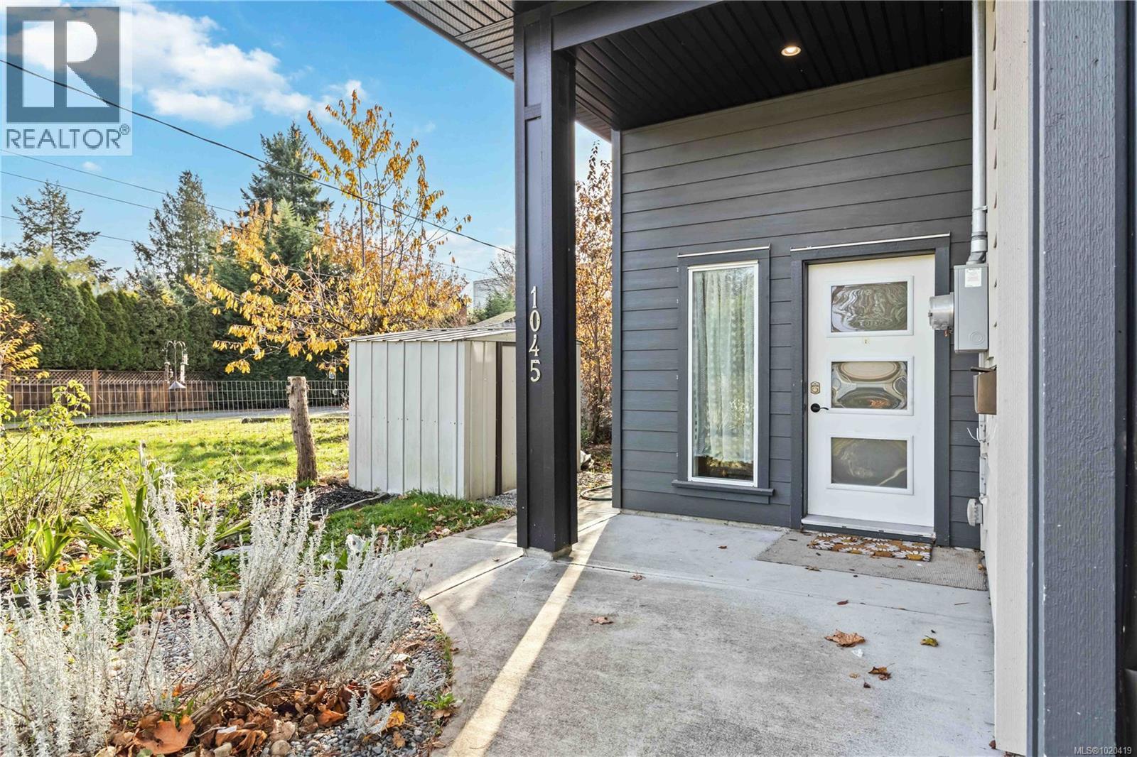 1045 Goldstream Ave, Langford, British Columbia  V9B 2Y6 - Photo 5 - 1020419