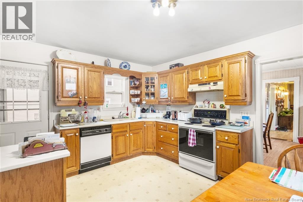 762 Churchill Row, Fredericton, New Brunswick  E3B 1P8 - Photo 23 - NB130103