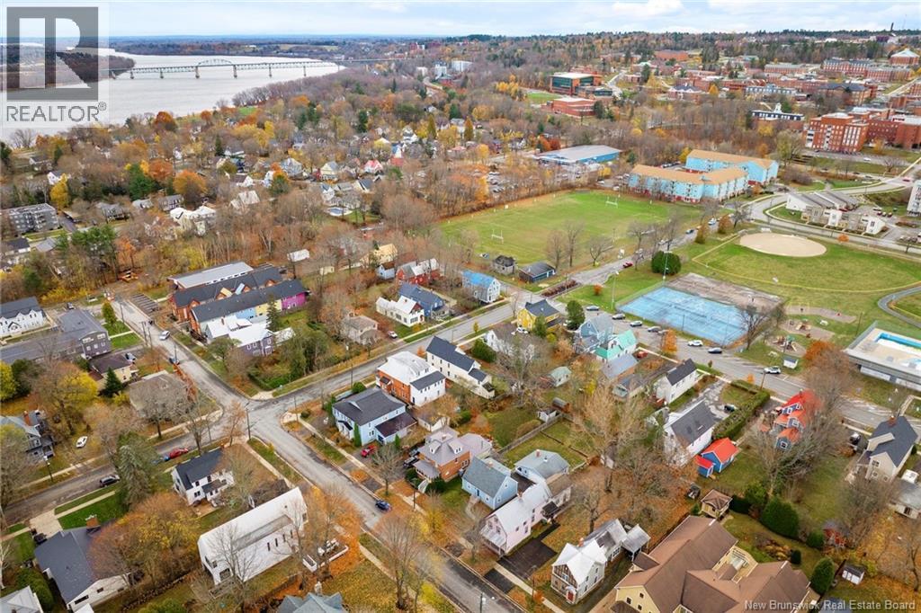 762 Churchill Row, Fredericton, New Brunswick  E3B 1P8 - Photo 46 - NB130103