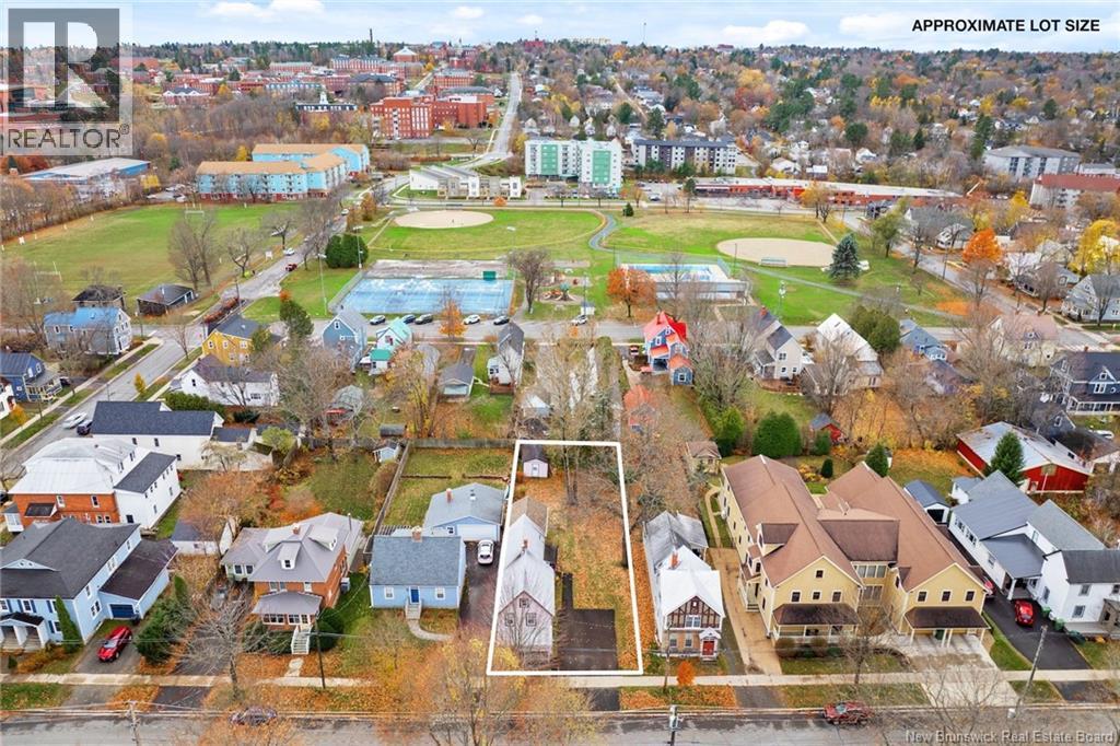 762 Churchill Row, Fredericton, New Brunswick  E3B 1P8 - Photo 6 - NB130103