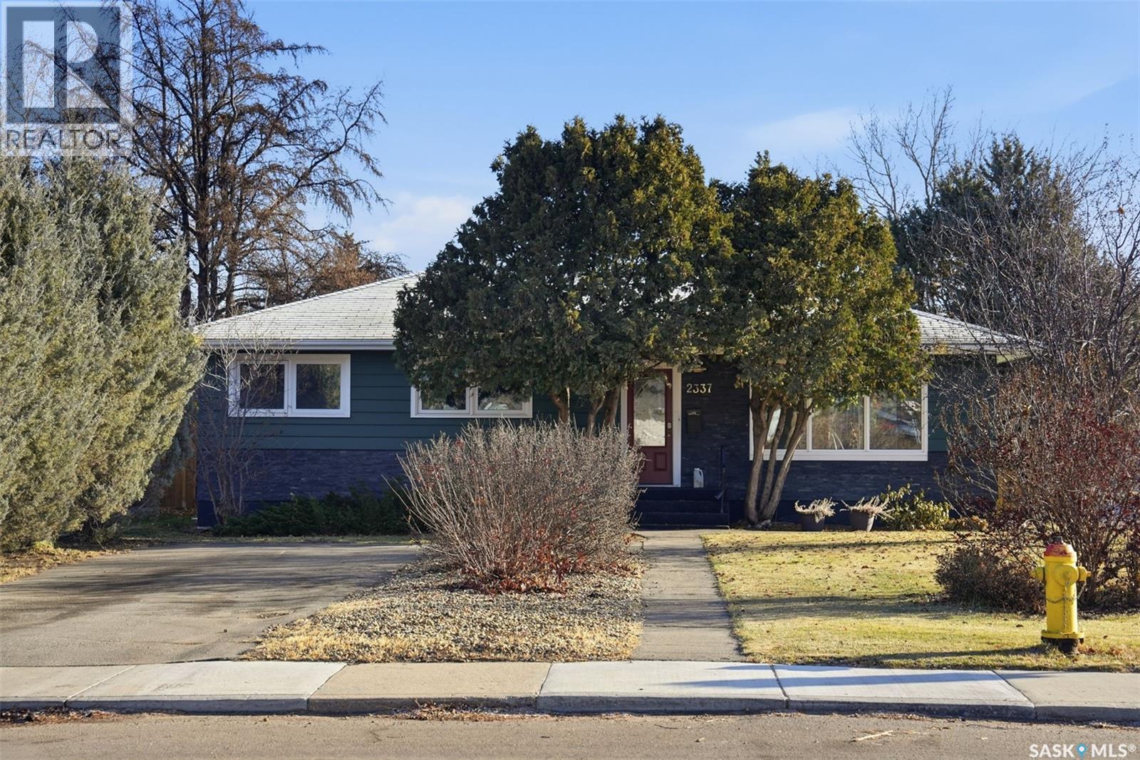 2337 McKinnon AVENUE S, Saskatoon, Saskatchewan