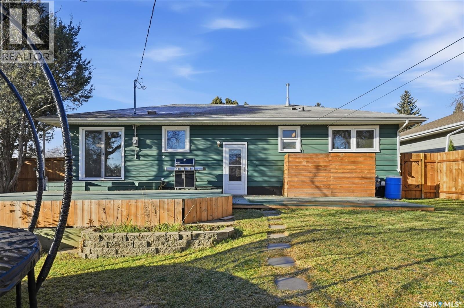 2337 Mckinnon Avenue S, Saskatoon, Saskatchewan  S7J 1N7 - Photo 31 - SK023920