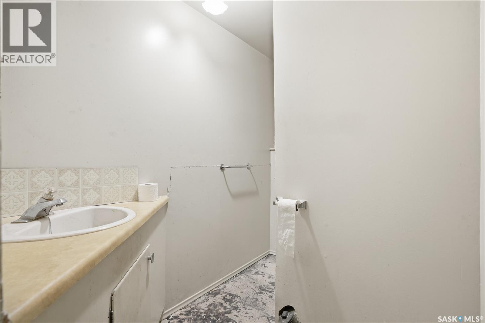 1435 Oxford Street, Regina, Saskatchewan  S4N 5S9 - Photo 28 - SK023919