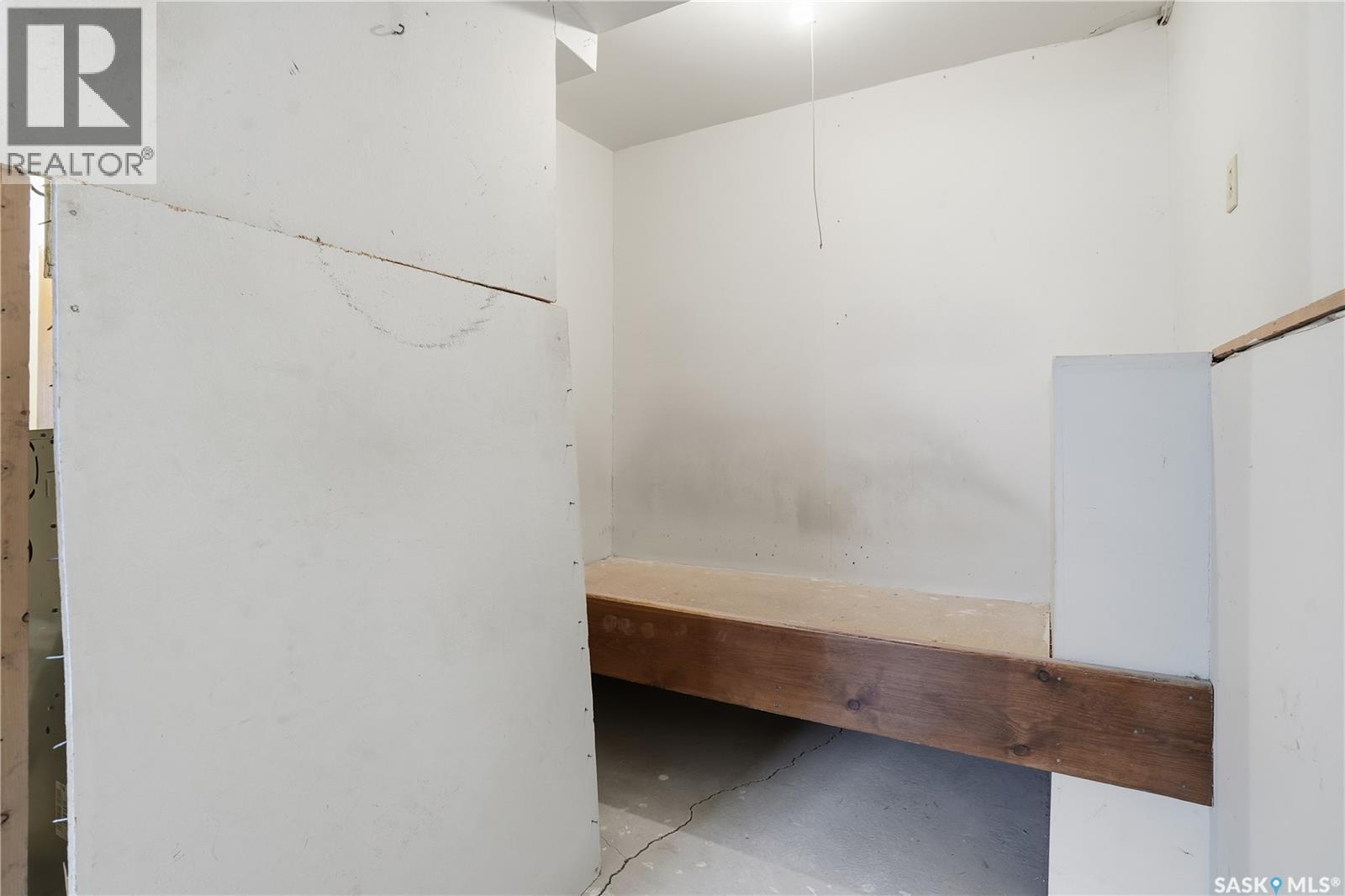 1435 Oxford Street, Regina, Saskatchewan  S4N 5S9 - Photo 36 - SK023919