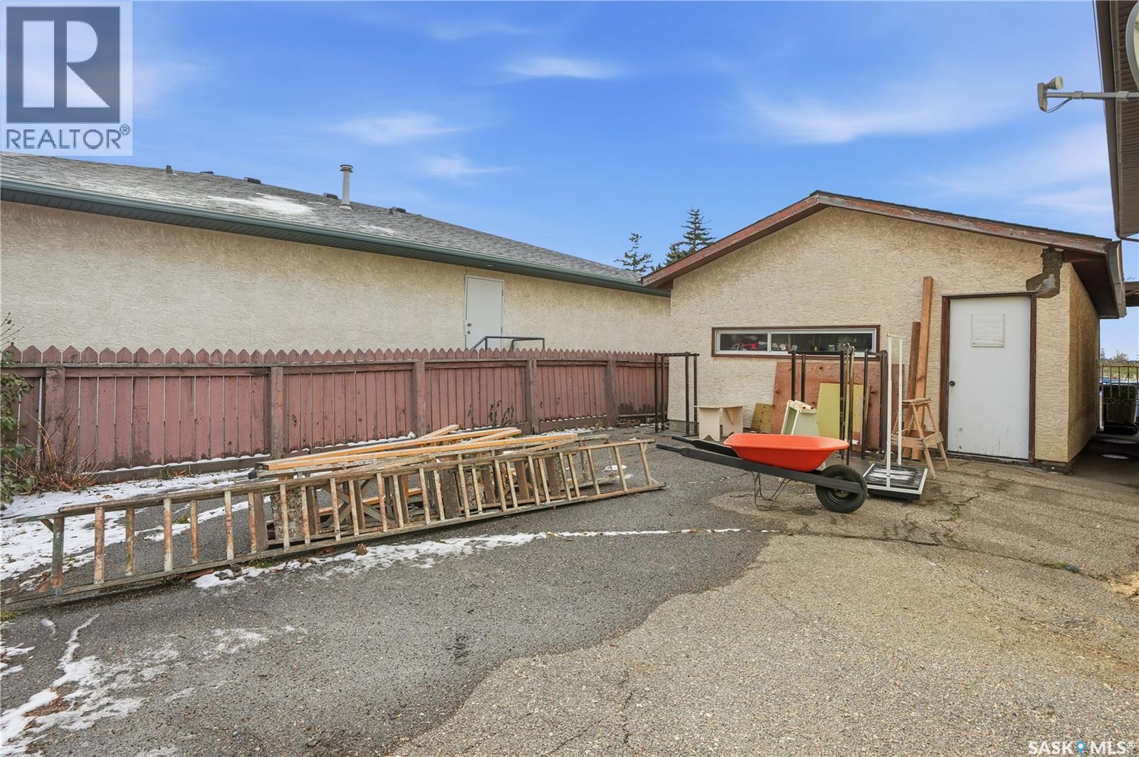 1435 Oxford Street, Regina, Saskatchewan  S4N 5S9 - Photo 44 - SK023919