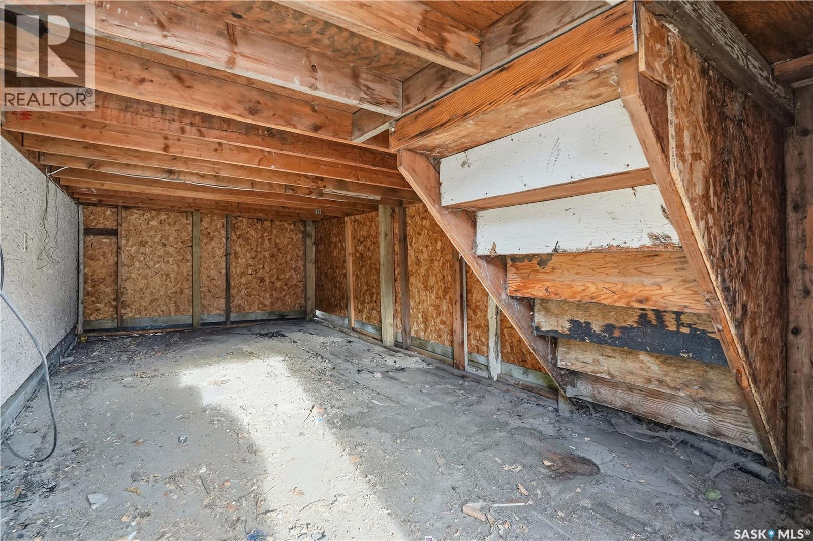 1435 Oxford Street, Regina, Saskatchewan  S4N 5S9 - Photo 45 - SK023919