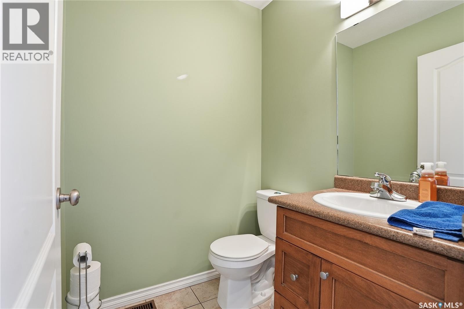 203a 3rd Avenue, Aberdeen, Saskatchewan  S0K 0A0 - Photo 16 - SK023905