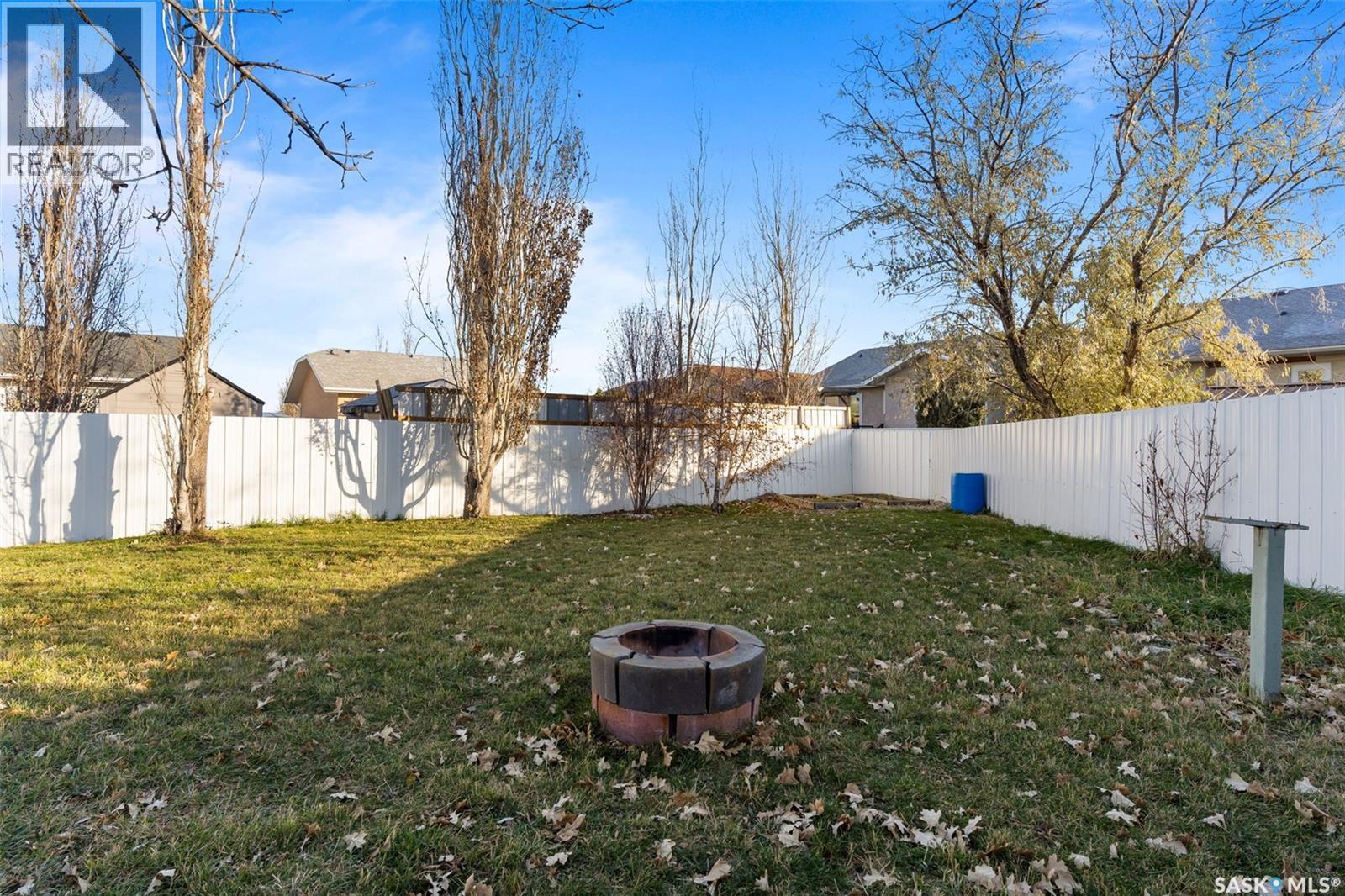 938 Brachman Bay, Regina, Saskatchewan  S4N 7P2 - Photo 38 - SK023843