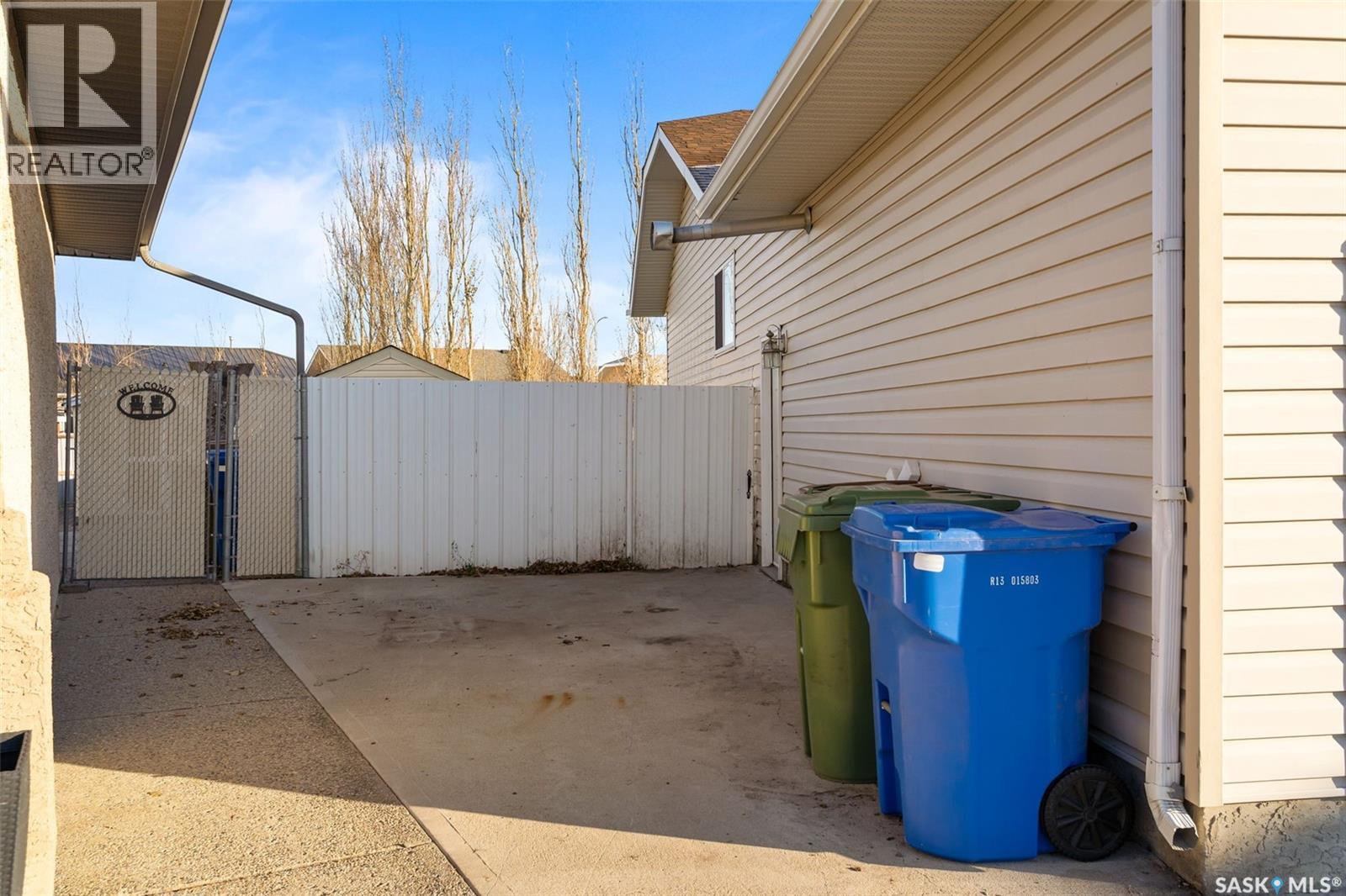 938 Brachman Bay, Regina, Saskatchewan  S4N 7P2 - Photo 39 - SK023843