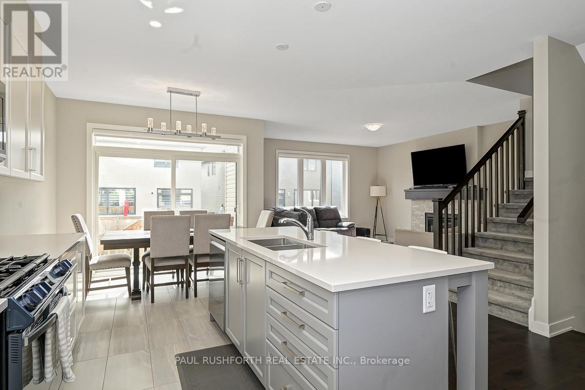 843 Sendero Way, Ottawa, Ontario  K2S 2W9 - Photo 12 - X12414905