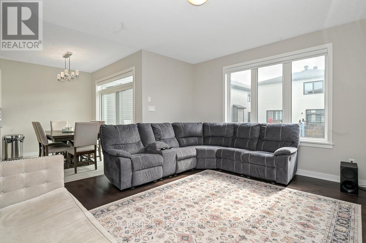 843 Sendero Way, Ottawa, Ontario  K2S 2W9 - Photo 5 - X12414905