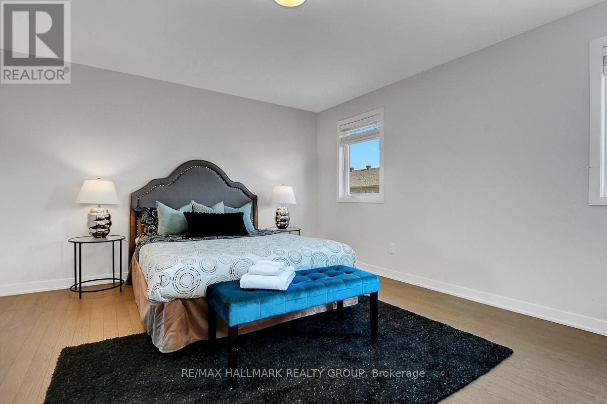 610 Fenwick Way, Ottawa, Ontario K2J 7E5 - Photo 19 - X12483473