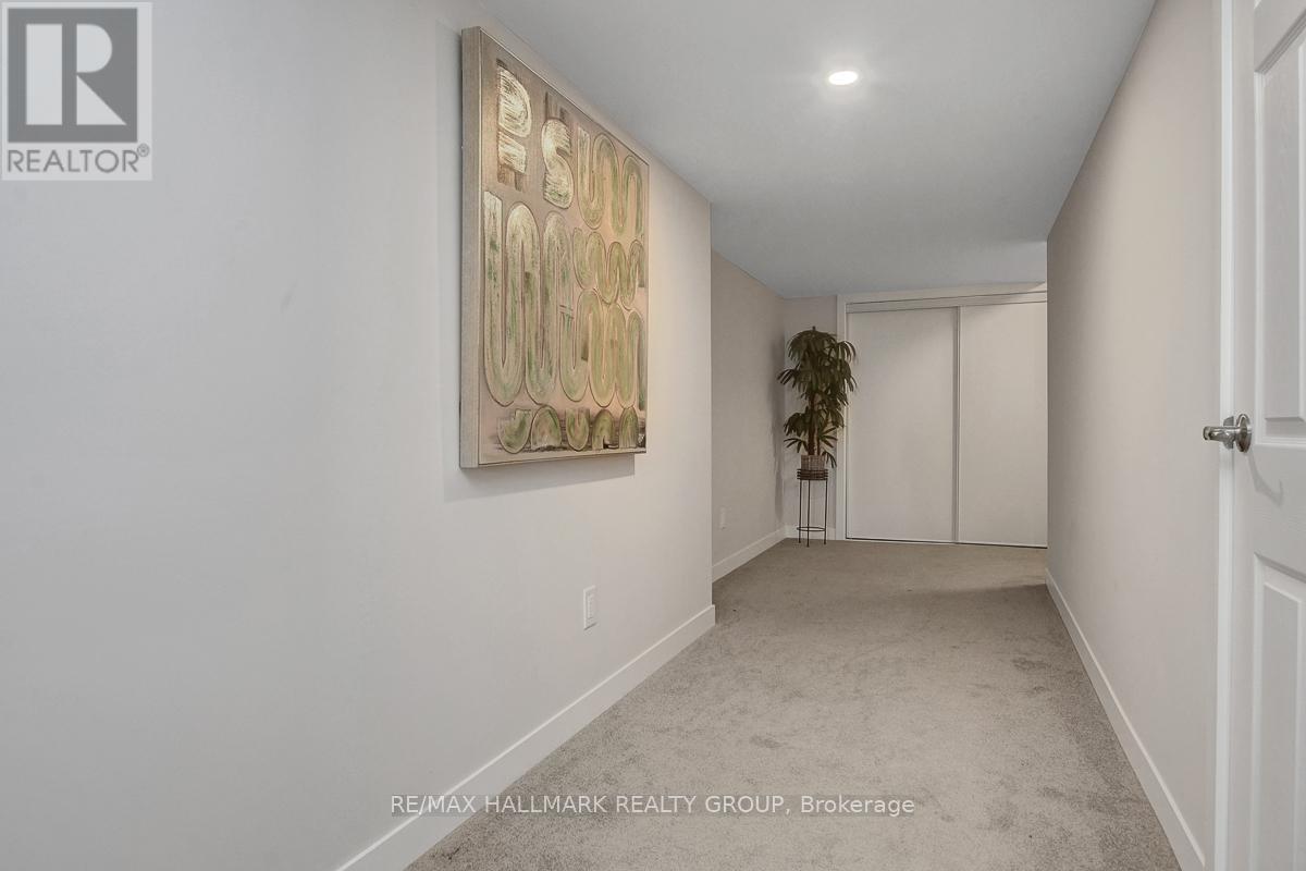 610 Fenwick Way, Ottawa, Ontario K2J 7E5 - Photo 35 - X12483473