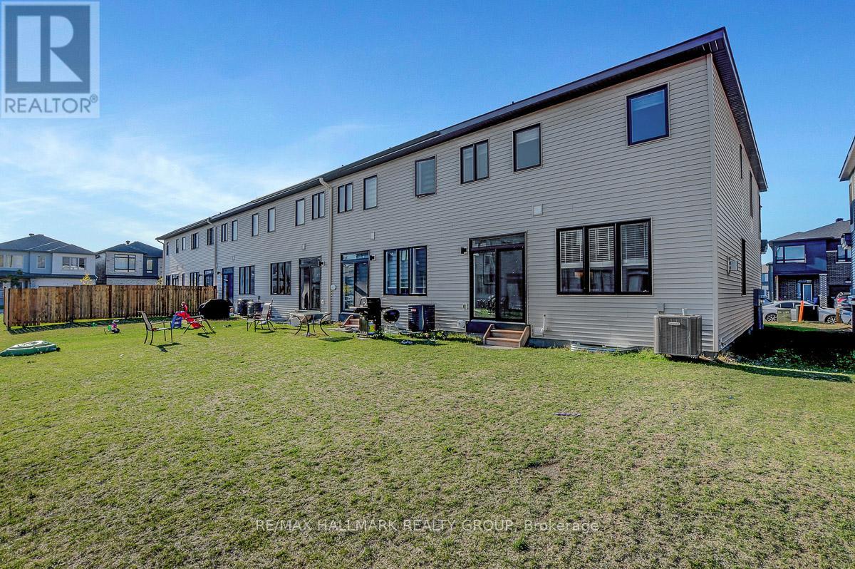 610 Fenwick Way, Ottawa, Ontario K2J 7E5 - Photo 41 - X12483473