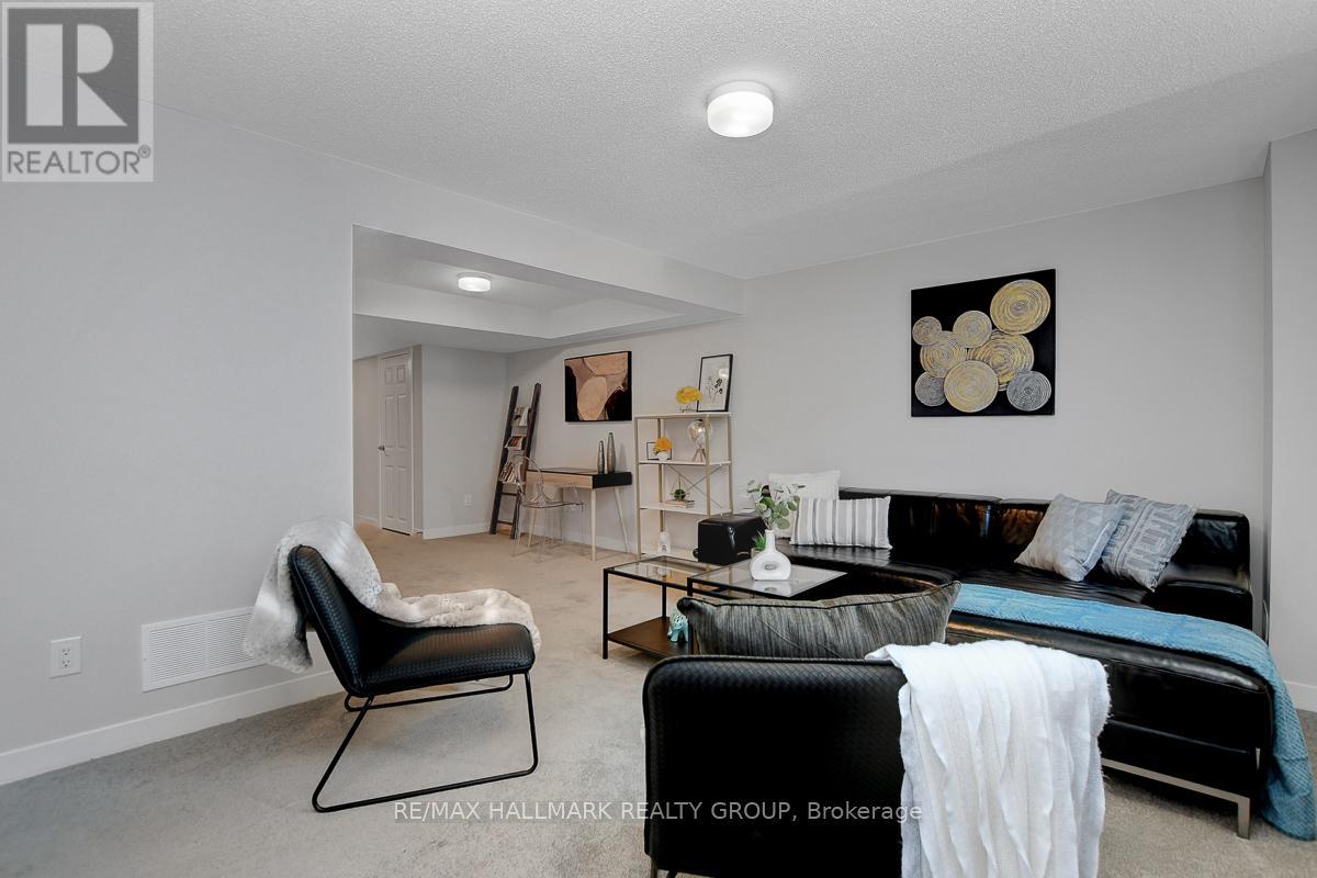 610 Fenwick Way, Ottawa, Ontario K2J 7E5 - Photo 38 - X12483473