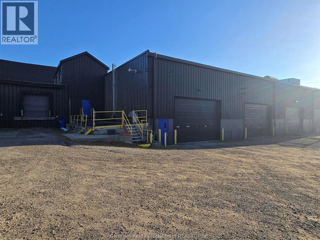 20 Currie Street, Chatham, Ontario  N7M 6L9 - Photo 6 - 25023225