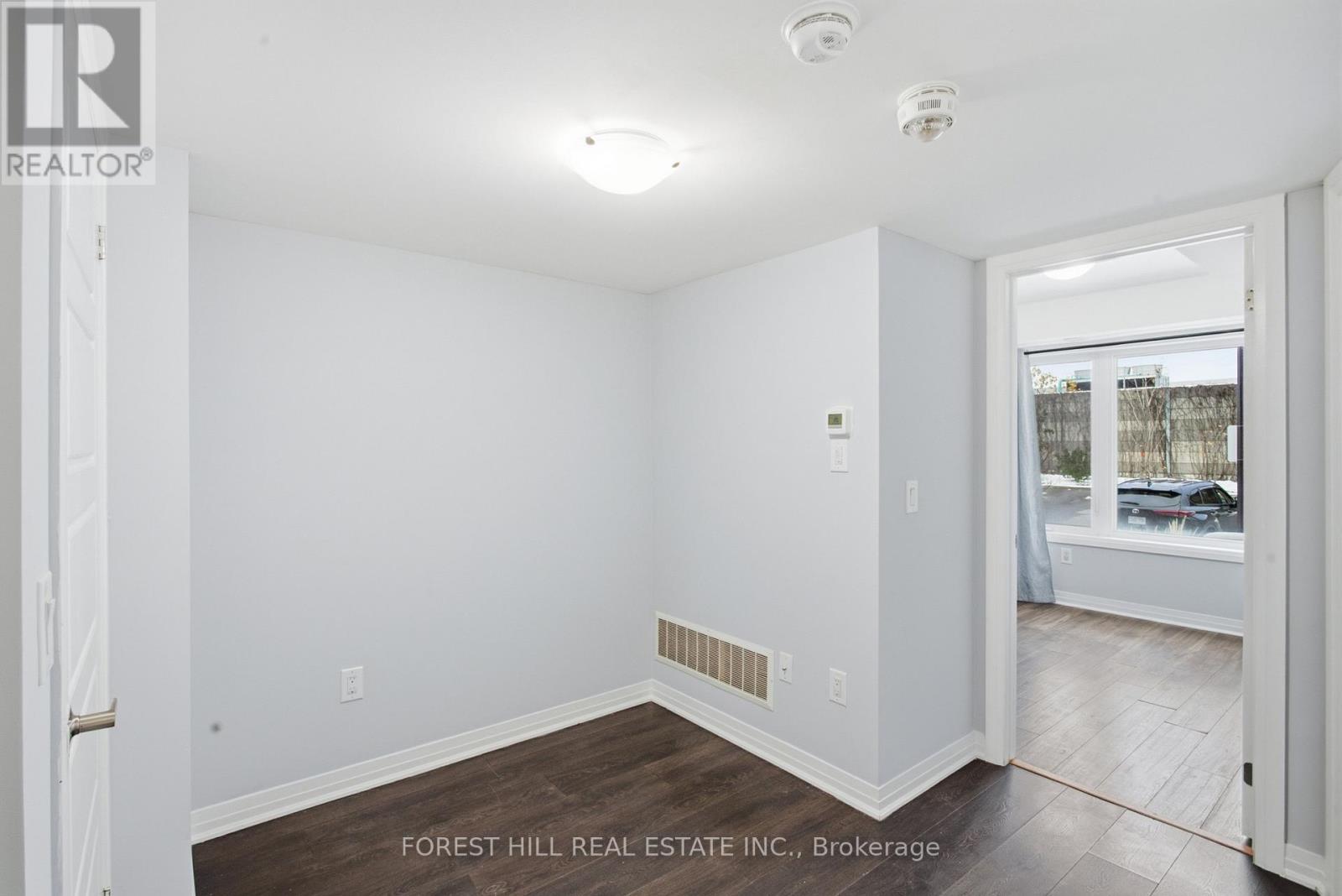 6 - 157 William Duncan Road, Toronto, Ontario  M3K 0B9 - Photo 9 - W12538264