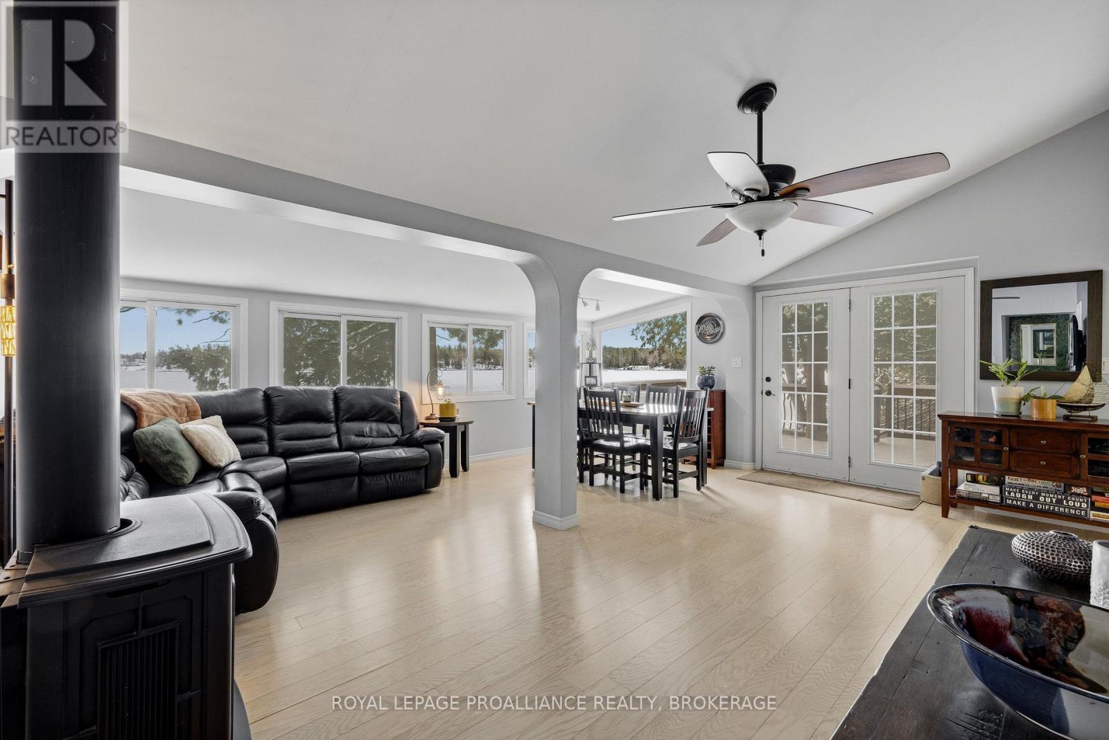 279 Frye Lane, Frontenac, Ontario  K0H 2L0 - Photo 5 - X12540966