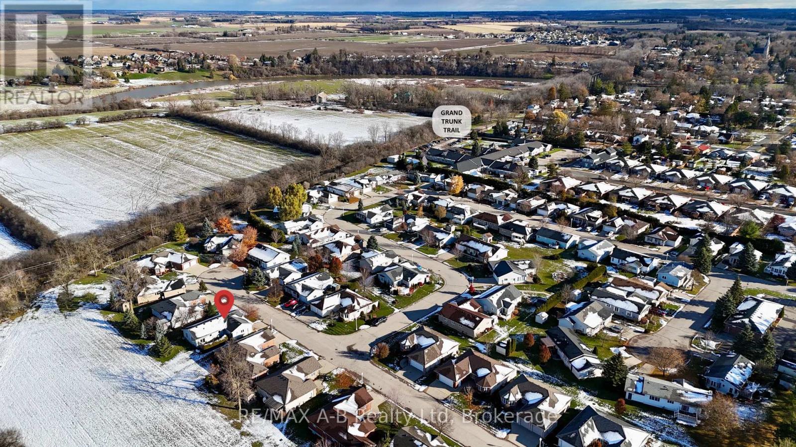 32 - 30 Ann Street, St. Marys, Ontario  N4X 1C8 - Photo 30 - X12540776