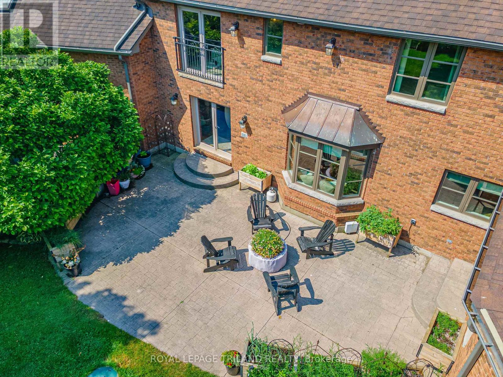 29830 Centre Road, Adelaide Metcalfe, Ontario  N7G 3H7 - Photo 47 - X12540926