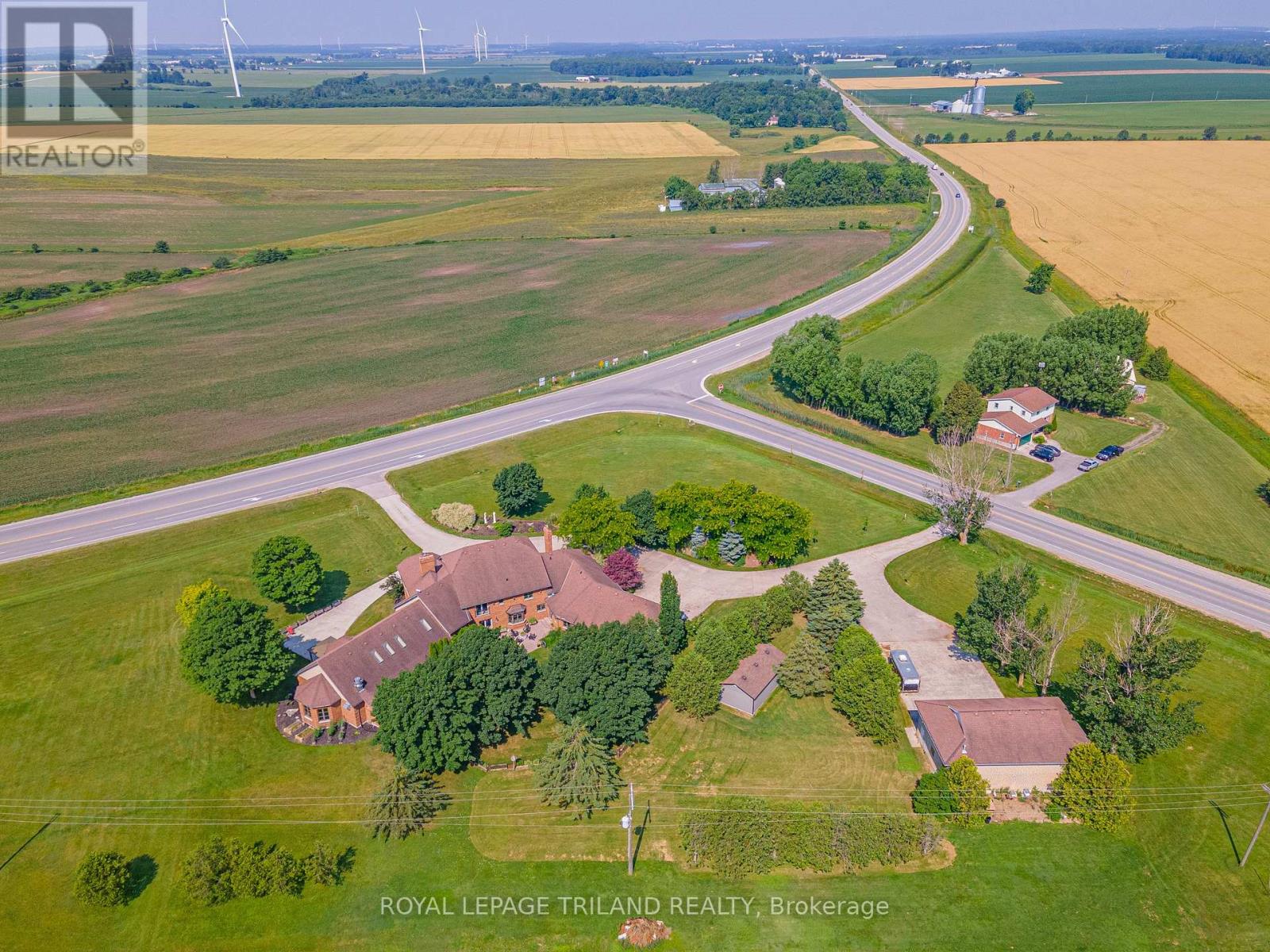 29830 Centre Road, Adelaide Metcalfe, Ontario  N7G 3H7 - Photo 49 - X12540926