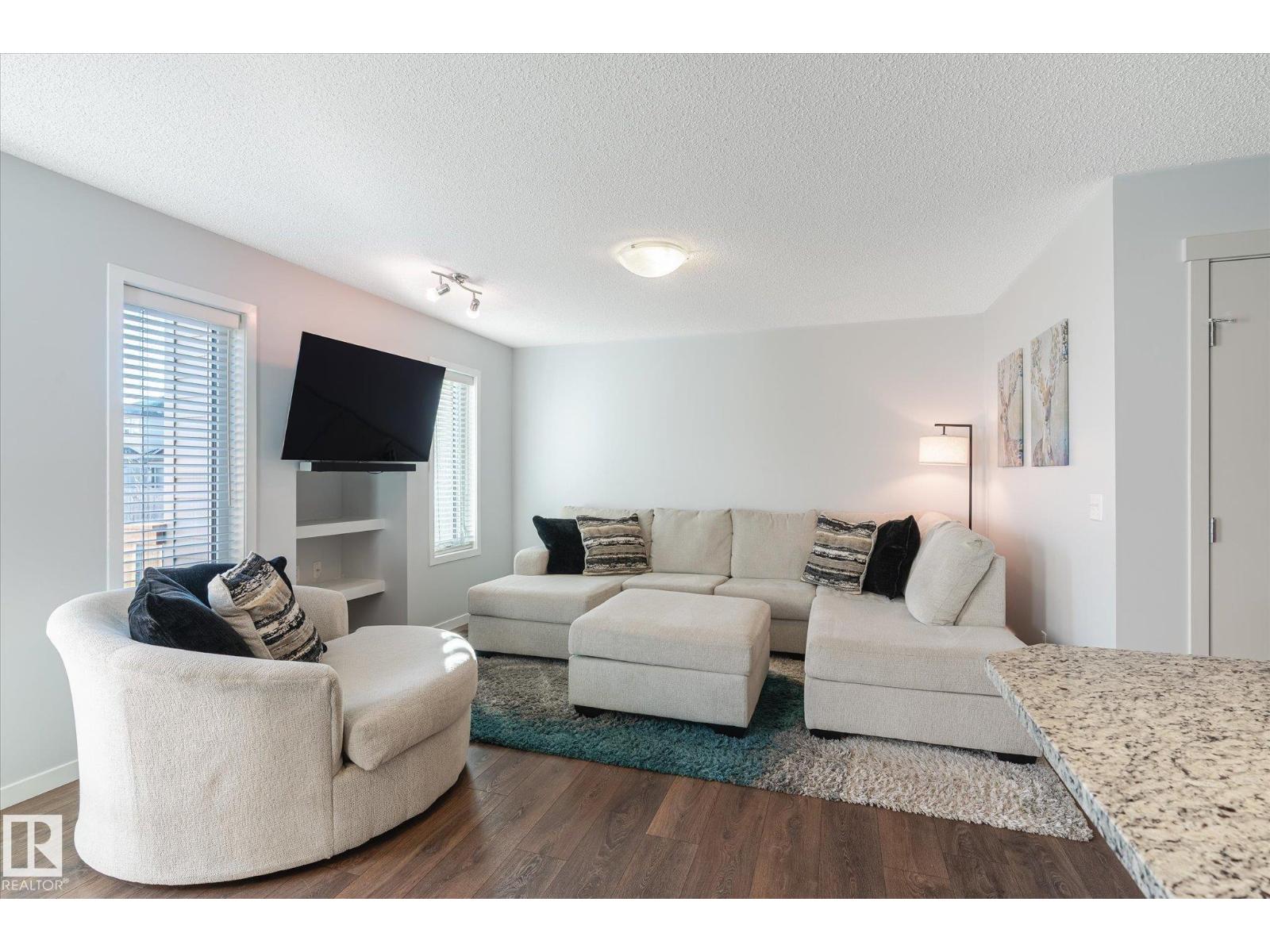 76 Springwood Wy, Spruce Grove, Alberta  T7X 0S8 - Photo 5 - E4465576